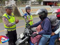 Pantau Arus Balik Lebaran 1447H, Polres Way Kanan Himbau Pengguna Jalan dan Sampaikan Layanan 110