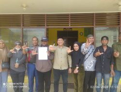 Tiba di Kantor Kecamatan, Forum Masyarakat Korban Bencana Banjir Kabupaten Langkat Kawal Data Korban