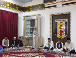 Mengenang 40 Hari Almarhum Bupati Pertama Kabupaten Way Kanan Pemkab Way Kanan Takziah Bersama