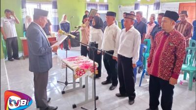 Happy Hariyanto Hadiri Pelantikan Perangkat Kampung Bandar Dalam 