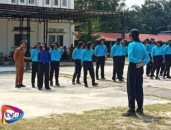 Camat Tanah Putih Tinjau Langsung Latihan Paskibraka Jelang HUT RI ke-81