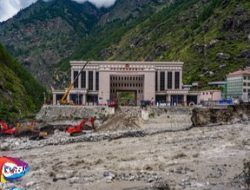 Banjir Bandang Nepal Terjang Jalur Wisata Himalaya, Ratusan Turis Asing Hilang