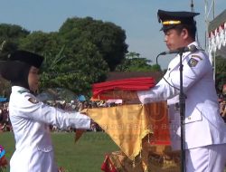 Meski Tidak Kuat Berdiri, Camat Tanjung Morawa Sukses dan Lancar Menjalankan Tugas Sebagai Inspektur Upacara RI ke-81 di Lapangan Peston