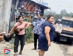 Dua Orang Emak – Emak Protes Suara Azan Terlalu Keras di Masjid Al Muttaqin Simpang Permina, Akhirnya Minta Maaf?