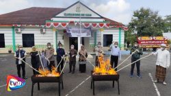 Kejari Way Kanan Musnahkan Barang Bukti 47 Perkara yang Telah Berkekuatan Hukum Tetap