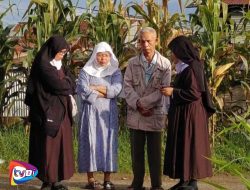 Seorang Biarawati Menangis Melihat Kuburan Orang Tuanya Dibongkar Paksa Saudarinya, Dan Ia pun Bermimpi?