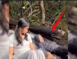 Detik – Detik Wanita Tergelincir dan Jatuh Dari Ketinggian Air Terjun Robo Harau Sumbar